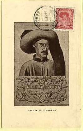 19lis0375.jpg -      Lote:       0375                Descrição:       Infante D. Henrique. Postal ilustrado com o monumento ao Infante D. Henrique no Porto, colecção Alfrão, com selo de 15 ctvs castanho vermelho da emissão Infante D. Henrique CE569, obliterados com carimbo do Porto (24.09.38).         PM         Valor Base:       &euro; 24,00       Valor Venda:       &euro;      