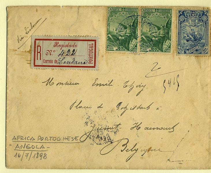 20Lis_123.jpg -     Lote:     123             Descrição:     1898 - 4.º Centenário do Descobrimento do Caminho Marítimo para a Índia, emissão para África. Sobrescrito circulado registado de Landana (16.07.1898) para a Bélgica (10.08.98) e trânsito por Lisboa (07.08.98) com par de selos de 25 reis verde CE4 e selo de 50 reis azul CE4. Selos utilizados já fora do período de utilização dos mesmos (16 dias). MB e MR.         Carta        Valor Base:     &euro; 300,00     Valor Venda:     &euro;      