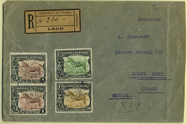 20Lis_210.jpg -     Lote:     210             Descrição:     1921/23 - Motivos diversos. Sobrescrito circulado registado de Lago (07.10.28) para o Canadá (15.11.28) com trânsito por Zomba (09.10.28), Forth Jonhson (10.10.28) e Londres (09.11.28), com selos de 30 e 50 ctvs e 2 x 1$00. CE120, 122 e 123.         Carta        Valor Base:     &euro; 120,00     Valor Venda:     &euro;      
