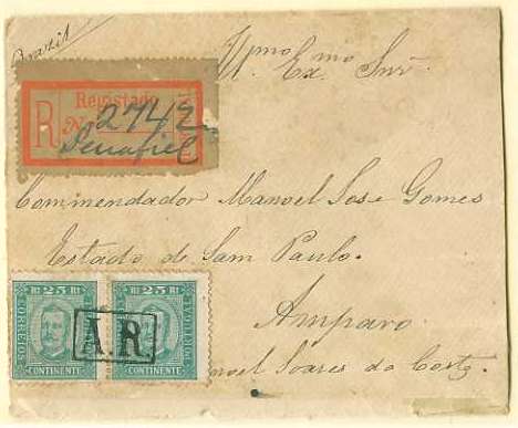 20Lis_60.jpg -     Lote:     60             Descrição:     1892/93 - D. Carlos I Diogo Neto. Sobrescrito circulado registado com aviso de recepção de Penafiel (16.12.93) para o Brasil (03.01.94) com trânsito em Lisboa (17.12.93) com oito selos (dois pares e uma quadra) de 25 reis verde, denteado 11.5, papel porcelana CE70. Par de selos da frente do subscrito obliterados com o carimbo de Aviso de Recepção "A. R:".         Carta        Valor Base:     &euro; 220,00     Valor Venda:     &euro;      
