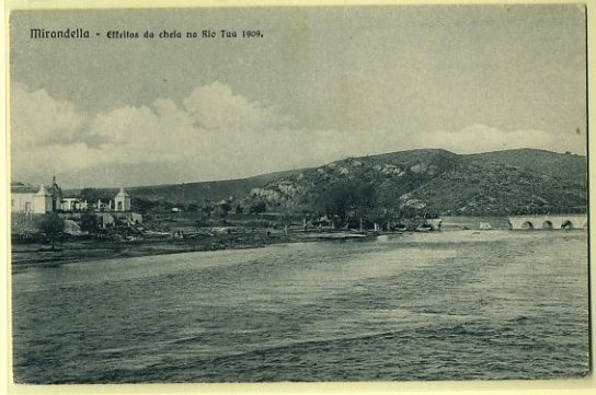 20Lis_401.jpg -     Lote:     401             Descrição:     Mirandela - Efeitos da cheia no Rio Tua (3) 1909. Edição da Mercearia Moderna de Mirandela. Novo.         PI        Valor Base:     &euro; 5,00     Valor Venda:     &euro;      