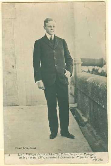 20Lis_429.jpg -     Lote:     429             Descrição:     Luís Filipe de Bragança, em traje civil. Postal ilustrado novo.         PI        Valor Base:     &euro; 30,00     Valor Venda:     &euro;      