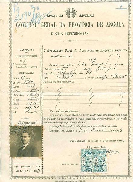 20Lis_505.jpg -     Lote:     505             Descrição:     1917 - República. Passaporte emitido em 3 de Fevereiro de 1923, com duas estampilhas fiscais de 5$00. PB109, papel porcelana, denteado 12x11.5.         Doc        Valor Base:     &euro; 10,00     Valor Venda:     &euro;      