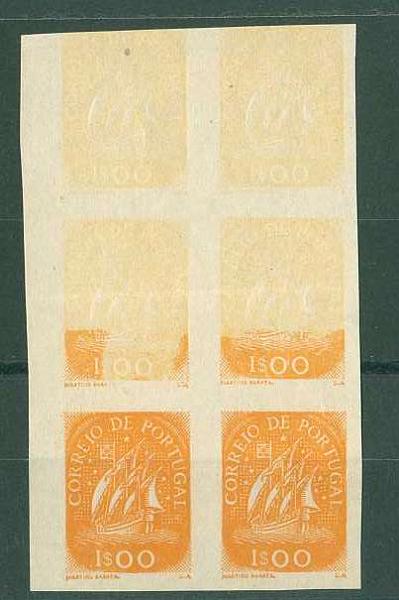 20Lis_686.jpg -     Lote:     686             Descrição:     1941/43 - Caravela. Bloco vertical de seis provas (3x2) não denteadas do selo de 1$00 em amarelo laranja, bordo esquerdo de folha. Papel liso sem goma. Parte superior do bloco com defeito de impressão. OM2342.         PRV        Valor Base:     &euro; 15,00     Valor Venda:     &euro;      