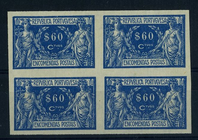 20Lis_713.jpg -     Lote:     713             Descrição:     1920 - Encomendas. Comércio e Indústria. Quadra de provas em papel liso médio de 60 ctvs na cor azul escuro, não denteadas. OM19. B         PRV        Valor Base:     &euro; 20,00     Valor Venda:     &euro;      