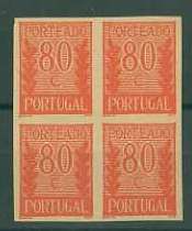 20Lis_732.jpg -     Lote:     732             Descrição:     1940 - Porteado * Tipo "Algarismo ladeado de ramos". CE POR61, $80 laranja vermelho. Quadra de provas não denteadas, sem goma em papel liso fino, na cor final.         PRV        Valor Base:     &euro; 10,00     Valor Venda:     &euro;      