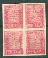 20Lis_740.jpg -     Lote:     740             Descrição:     1940 - Porteado * Tipo "Algarismo ladeado de ramos". CE POR63, 2$00 rosa carmim. Quadra de provas não denteadas, não gomadas, em papel médio. OM221.         PRV        Valor Base:     &euro; 12,00     Valor Venda:     &euro;      