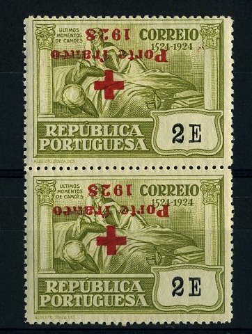 20Lis_837.jpg -     Lote:     837             Descrição:     1928 - Privativos. Cruz Vermelha Portuguesa. Selos do 4.º Centenário do Nascimento de Luís de Camões com sobrecarga. CE CVP16, 2E verde oliva. Par vertical com a sobrecarga invertida.         ***        Valor Base:     &euro; 10,00     Valor Venda:     &euro;      