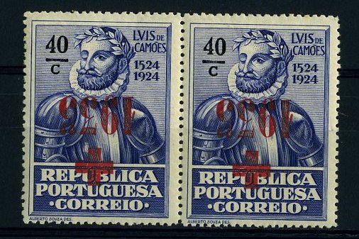 20Lis_853.jpg -     Lote:     853             Descrição:     1935 - Privativos. Cruz Vermelha Portuguesa. Selos do 4.º Centenário do Nascimento de Luís de Camões com sobrecarga. CE CVP41, 40 ctvs ultramar. Par horizontal com a sobrecarga invertida.         ***        Valor Base:     &euro; 10,00     Valor Venda:     &euro;      