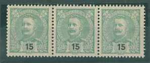 20Lis_1041.jpg -     Lote:     1041             Descrição:     1898/1905 - D. Carlos I Mouchon. Novas cores e valores. CE140, 15 reis verde claro. Tira horizontal de três selos (um sem charneira e dois com sinal de charneira). Valor de catálogo &euro; 295,60.         **/***        Valor Base:     &euro; 40,00     Valor Venda:     &euro;      