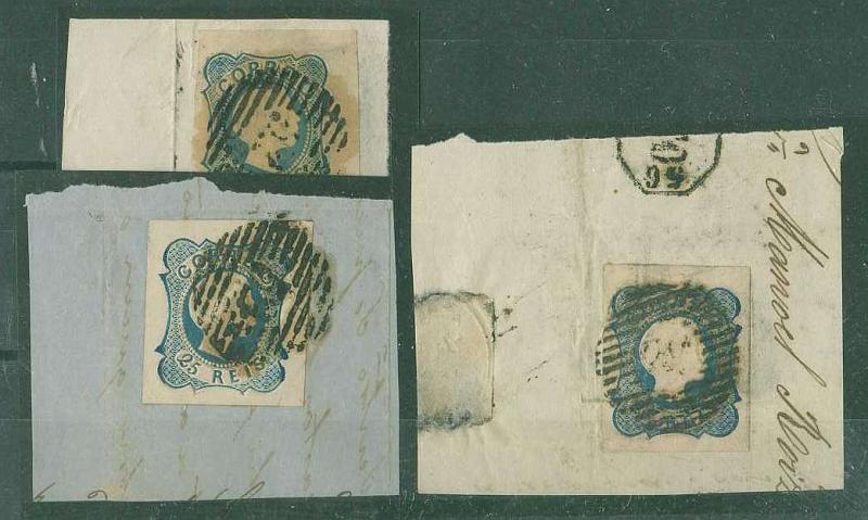 20Lis_986.jpg -     Lote:     986             Descrição:     1856/58 - D. Pedro V. Cabelos anelados. CE12, 25 reis azul. Três grandes fragmentos com um selo cada.         FRG        Valor Base:     &euro; 55,00     Valor Venda:     &euro;      