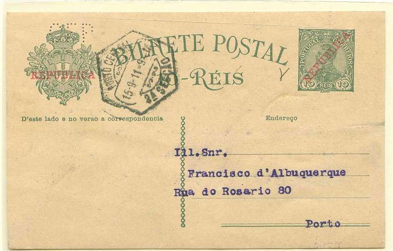 22Lis_0338.jpg -     Lote:    338            Portugal       Descrição:         1910 &mdash; D. Manuel II com sobrecarga República. OM52, 10 reis verde-escuro em cartolina camurça clara, circulado de Lisboa (14.09.11) para o Porto (15.09.1911). Inteiro postal perfurado com CFP &mdash; Credit Franco-Portugais. MB        IC       Valor Base:     &euro; 40,00     Valor Venda:     &euro; 50,00     