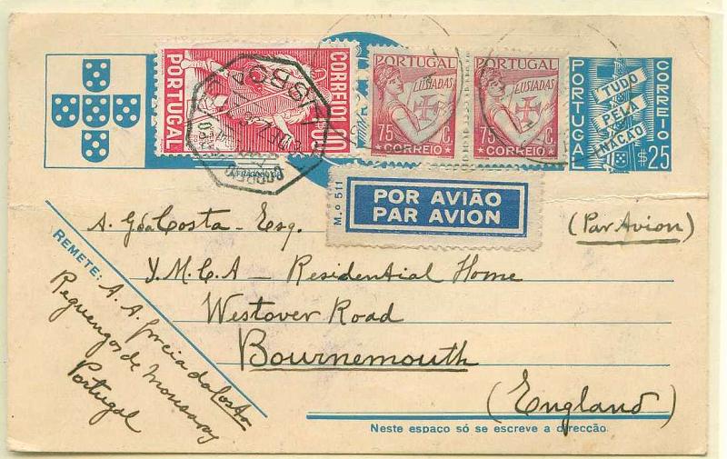 22Lis_0363.jpg -     Lote:    363            Portugal       Descrição:         1936/39 &mdash; Ceres. OM83, $25 azul cinzento claro sobre cartolina branca, circulado de Reguengos de Monsaraz para Lisboa (06.12.38) e daqui por via aérea para a Inglaterra, com selos adicionais de: 75c (par) tipo Lusíadas CE523 e 1$00 Gil Vicente CE578. MB.        IC       Valor Base:     &euro; 15,00     Valor Venda:     &euro; 30,00     