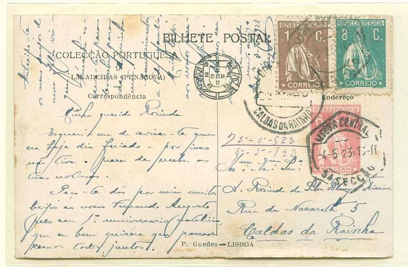 22Lis_0386.jpg -     Lote:    386            Portugal       Descrição:         1921 &mdash; Ceres. Colecção Portuguesa, ilustrada no verso com aguarelas de Alfredo Roque Gameiro. Bilhetes-postais Particulares. OM5 (n.º 9 &mdash; LAVADEIRAS DE PENACOVA", 6C. Rosa escuro, circulado Lisboa (21.04.23) para Caldas da Rainha (22.04.23), com selos adicionais Ceres de 1c castanho e 8 c verde CE221 e 237. MB e MR.        IC       Valor Base:     &euro; 30,00     Valor Venda:     &euro; 40,00     