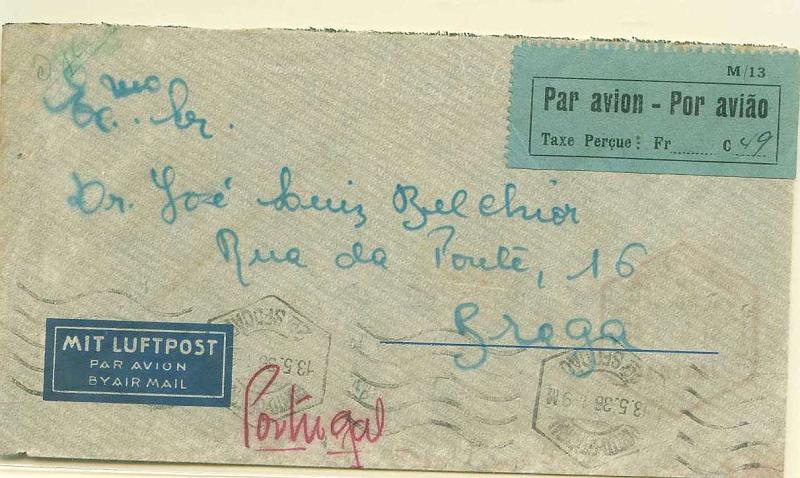 22Lis_0807.jpg -     Lote:    807                   Descrição:         1936 - Carta de Moçambique para Braga transportada  pela Imperial Airways  Voo  nº 338 da Linha Aérea Imperial &mdash; Joburg. Broken Hill, Brindisi, Paris, Croydon (Londres). Ligação Paris, Marselha pela AIR FRANCE. Ligação a Lisboa via Marselha pela Lufthansa. Etiqueta M/13-6, + 9 selos no verso da carta CE e um par lusíadas CE 276  de 40 ctvs. Carimbo de chegada Porto Central 13/5/36 e a Braga 13/5/36.        Aéreo       Valor Base:     &euro; 40,00     Valor Venda:     &euro; 40,00     