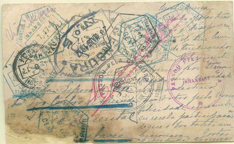 22Lis_0882.jpg -     Lote:    882                   Descrição:         1.ª Guerra Mundial. Postal ilustrado circulado de Lisboa (20.03.1917) para Inhambane (27.05.17), com selos perdidos. Permutado várias vezes entre as estações postais de Lourenço Marques, Inhambane e Moçambique, provavelmente por não ter sido encontrado o destinatário. Carimbos hexagonais de Inhambane (a azul). Censurado em Lisboa e duplamente censurado em Inhambane, com carimbos batidos a preto e violeta "PASSOU PELA CENSURA / INHAMBANE". Postal com defeitos.        PI       Valor Base:     &euro; 50,00     Valor Venda:     &euro; 160,00     