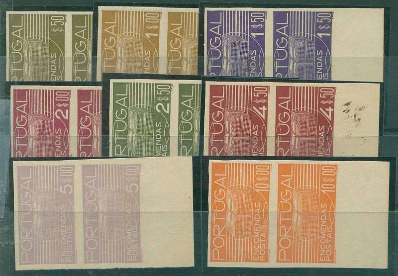 22Lis_0984.jpg -     Lote:    984            Portugal       Descrição:         1936 &mdash; Encomendas Postais. CE EP18/25. Série completa em pares verticais, bordo inferior de folha, de provas não denteada (cores finais), não gomadas. MR e B.        PRV       Valor Base:     &euro; 150,00     Valor Venda:     Retirado     