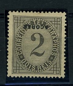 22Lis_1067.jpg -     Lote:    1067            Açores       Descrição:         1885 &mdash; Taxa de Telegramas, com sobrecarga. CE51, 2 reis preto, denteado 13 &frac12;, com a sobrecarga invertida.        *       Valor Base:     &euro; 5,00     Valor Venda:     &euro; 5,00     