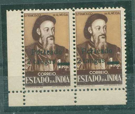 22Lis_1115.jpg -     Lote:    1115            Índia       Descrição:         1951 &mdash; Porteado. Motivos históricos, com sobretaxa. CE46, 2T s/ 1r, castanho e canela. Par com defeito de impressão do "e" de Porteado.        **       Valor Base:     &euro; 3,00     Valor Venda:     Retirado     