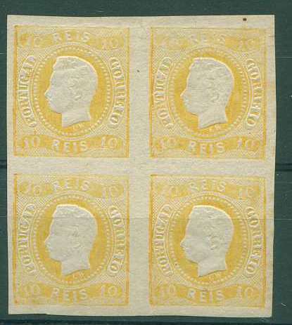 22Lis_1183.jpg -     Lote:    1183            Portugal       Descrição:         1866/67 &mdash; D. Luís I. Fita curva não denteados. CE20, 10 reis amarelo. Quadra com margens normais. Valor de catálogo &euro; 3112,00        *       Valor Base:     &euro; 620,00     Valor Venda:     Retirado     