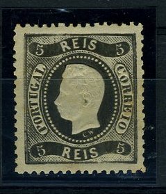 22Lis_1189.jpg -     Lote:    1189            Portugal       Descrição:         1867/1870 &mdash; D. Luís I, fita curva, denteados. CE27, 5 reis preto, bem centrado. Ligeiro ponto de óxido no verso. Valor de catálogo &euro; 202.00.        **       Valor Base:     &euro; 25,00     Valor Venda:     &euro; 25,00     