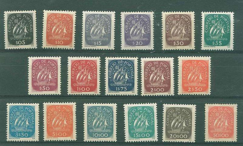 22Lis_1330.jpg -     Lote:    1330            Portugal       Descrição:         1943 &mdash; Caravela. CE617/33. Série completa. Selos de 20$00 e 50$00 sem sinal de charneira. Valor de catálogo &euro; 1.383,00.        **/***       Valor Base:     &euro; 180,00     Valor Venda:     &euro; 360,00     