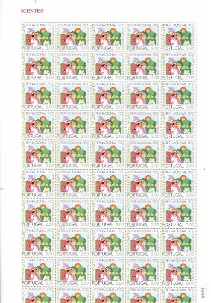 22Lis_1356.jpg -     Lote:    1356            Portugal       Descrição:         1975 &mdash; 36.º Rallye da Federação Internacional de Campismo e Caravanismo. CE1255, 2$00. Folha completa de 100 selos com tarja fosforescente. Valor de catálogo &euro; 1.140,00.        ***       Valor Base:     &euro; 80,00     Valor Venda:     Retirado     