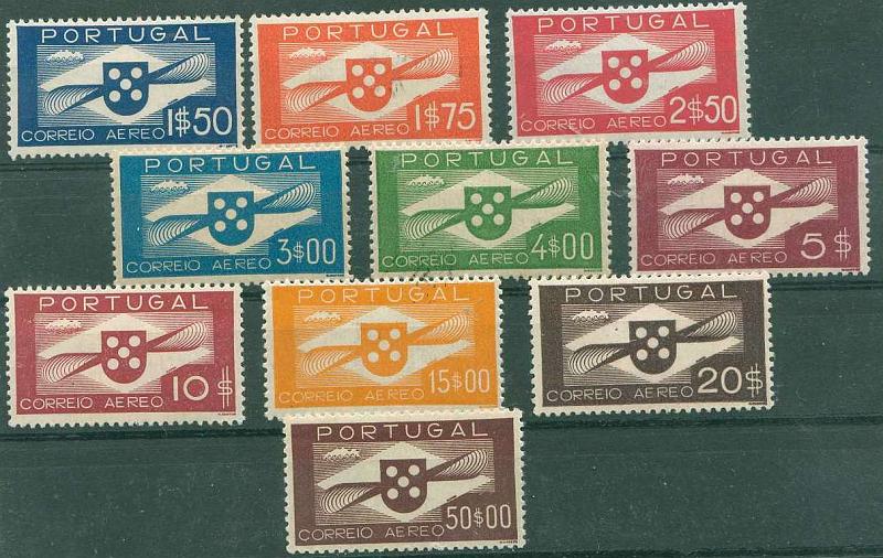 22Lis_1388.jpg -     Lote:    1388            Portugal       Descrição:         1936/41 &mdash; Correio Aéreo. Hélice. CE CA 1/10. Série completa. Valor de catálogo &euro; 377,50. MB.        **       Valor Base:     &euro; 70,00     Valor Venda:     &euro; 76,00     