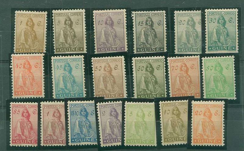 22Lis_1490.jpg -     Lote:    1490            Guiné       Descrição:         1933 &mdash; Ceres. Novo tipo. CE204/222. Série completa. Valor de catálogo &euro; 147,55.        **       Valor Base:     &euro; 40,00     Valor Venda:     &euro; 44,00     
