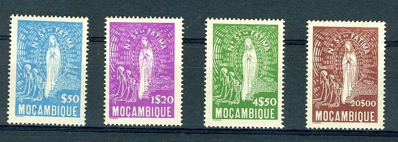 22Lis_1567.jpg -     Lote:    1567            Moçambique       Descrição:         1948 &mdash; Nossa Senhora de Fátima. CE344/47. Série completa. Valor de catálogo &euro; 162,30.        ***       Valor Base:     &euro; 30,00     Valor Venda:     &euro; 30,00     