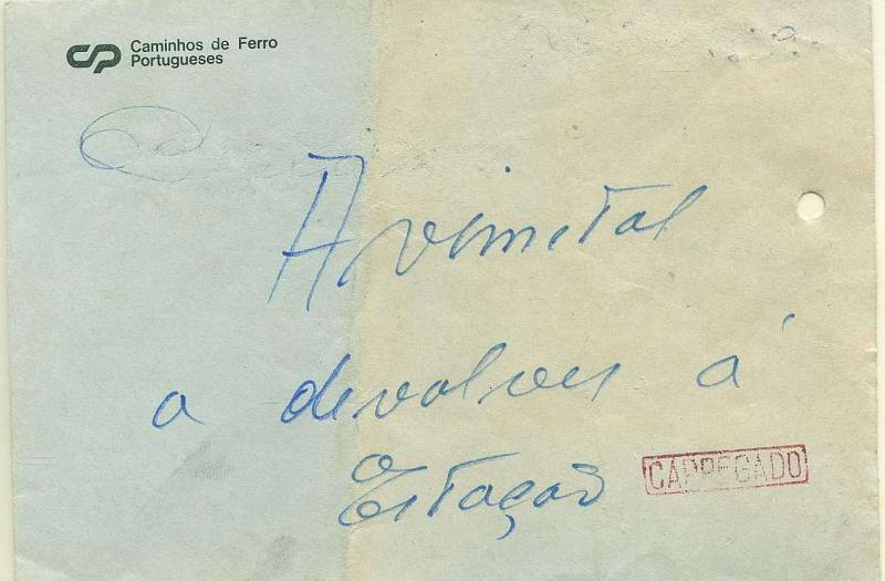 22Lis_1789.jpg -     Lote:    1789            Portugal       Descrição:         Carimbos ferroviários. Sobrescrito dos Caminhos de Ferro Portugueses, com carimbo batido a vermelho do CARREGADO.        Carta       Valor Base:     &euro; 15,00     Valor Venda:     &euro; 16,00     