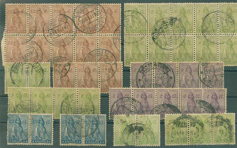22Lis_1832.jpg -     Lote:    1832            Angola       Descrição:         Marcofilia diversa. 1932 &mdash; Ceres. Novo tipo. Lote composto por 47 selos de $50, 1$75, 2$00 e 5$00, em blocos de 10 selos (2), tiras horizontais de 3, 4 e 5 selos e pares, obliterados com carimbos  de diversa tipologia e localidades diversas. Lote a ver.        Lote       Valor Base:     &euro; 10,00     Valor Venda:     Retirado     