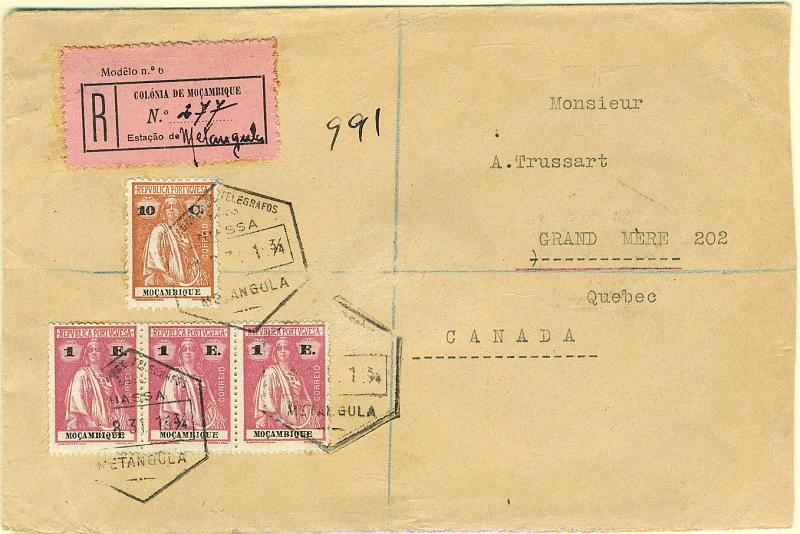 22Lis_1884.jpg -     Lote:    1884            Moçambique       Descrição:         Carimbos hexagonais. Sobrescrito circulado registado de Metangula (31.08.1931) para o Canadá (09.10.31), com trânsito por Mandimba (01.09.31) e Beira (07.09.31), com selos Ceres de 10c tijolo e 3 x 1$00 carmim. Carimbos hexagonais batidos a preto de METANGULA (datador com fracção horária) e MANDIMBA (no verso).        Carta       Valor Base:     &euro; 20,00     Valor Venda:     &euro; 70,00     
