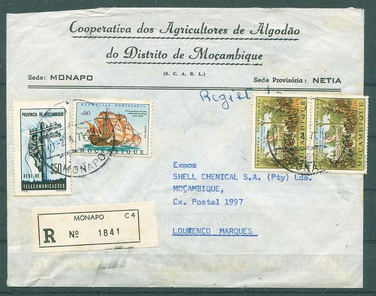 22Lis_1914.jpg -     Lote:    1914            Moçambique       Descrição:         Carimbos circulares. Sobrescrito circulado registado de Monapo (02.04.71) para Lourenço Marques (06.04.71) com selos CE506 (2), CE310 e CE IP69, obliterados com carimbo circular batido a preto de MONAPO. Etiqueta de registo tipo C4 de MONAPO.        Carta       Valor Base:     &euro; 5,00     Valor Venda:     &euro; 50,00     