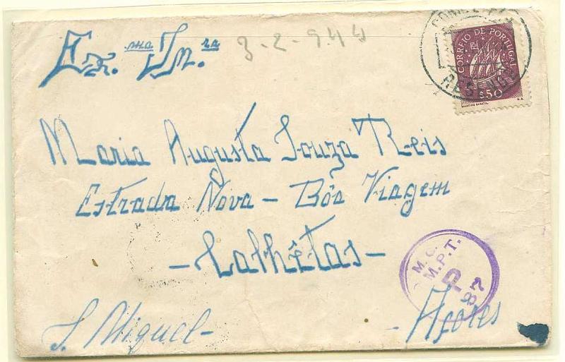 22Lis_2409.jpg -     Lote:    2409      Lotes pelo Correio              Descrição:         2.ª Guerra Mundial. Sobrescrito circulado de Resende (03.02.1944) para Ponta Delgada (12.02.1944) com trânsito por Lisboa, com selo de $50 tipo Caravela. Censurado. Carimbo circular da censura, batido a violeta "M.G. / C.M.P.T. / P / 87".        Carta       Valor Base:     &euro; 10,00     Valor Venda:     Retirado     