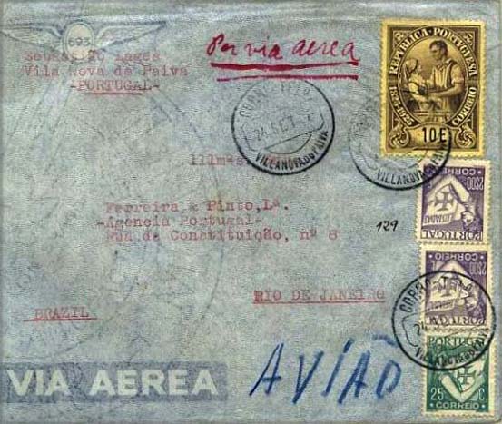 23Lis_0145.jpg -     Lote:    145            Portugal       Descrição:         1935 &mdash; Centenário de Camilo Castelo Branco + Lusíadas. Sobrescrito circulado de Vila Nova de Paiva (24.09.35) para o Brasil, com selos de 10E CE359, 2x2$00 e 25c CE519, 528. Transitou pela Ambulância ferroviária VOUGA II (25.09.35) e por via aérea de Lisboa (26.09.35) para o Brasil, via Tanger.        Carta       Valor Base:     &euro; 15,00     Valor Venda:     &euro; 15,00     