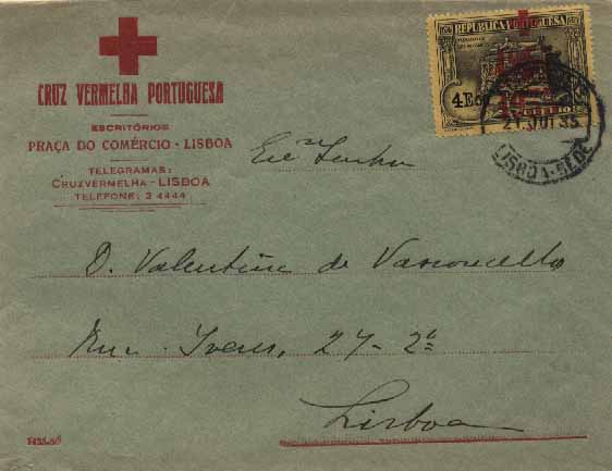 23Lis_0188.jpg -     Lote:    188            Portugal       Descrição:         1935 &mdash; Porte franco. Cruz Vermelha Portuguesa. Selos do 4.º Centenário do Nascimento de Luís de Camões, sobrecarregados. Sobrescrito circulado em Lisboa (21.10.35) com selo de 4$50 preto s/ amarelo, com dupla sobrecarga. MB e R.        Carta       Valor Base:     &euro; 75,00     Valor Venda:     Retirado     