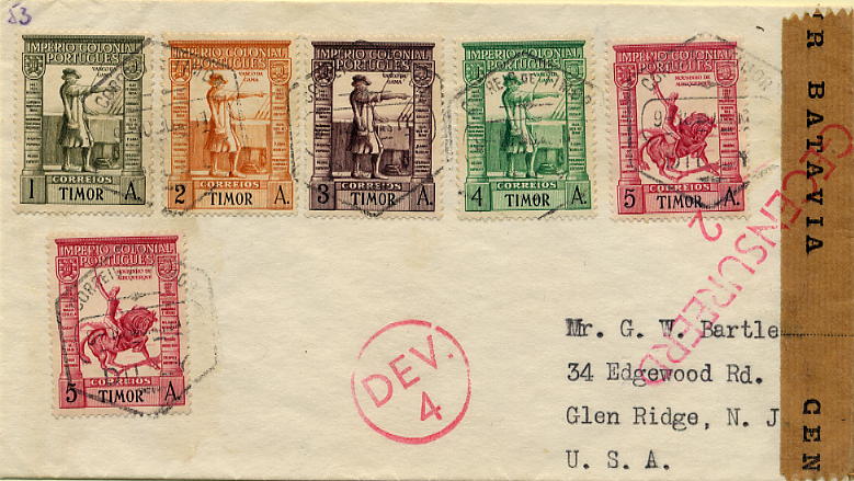 23Lis_0254.jpg -     Lote:    254            Timor       Descrição:         1938 &mdash; Império Colonial Português. Sobrescrito circulado de Dilly (09.10.40) para os EUA. Censurada em Batavia, com cinta em papel kraft amarrada por carimbo do censor batido a violeta. MB e MR.        Carta       Valor Base:     &euro; 50,00     Valor Venda:     &euro; 50,00     