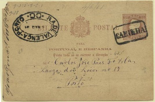 23Lis_0302.jpg -     Lote:    302            Portugal       Descrição:         1880/81 &mdash; D. Luís I. Fita direita. Impressão em relevo. Baixa de porte. OM7 (5 mm entre o Escuso e a 1.ª linha), 10 reis castanho-vermelho claro em cartolina camurça, com ligeiros fios de seda, circulado de Caminha (05.05.81) para o Porto, pela ambulância Valença-Porto (05.05.81). Carimbo nominativo de CAMINHA e dupla oval "R. A. DE VALENÇA-PORTO", ambos batidos a preto. Pequeno defeito no canto superior esquerdo.        IC       Valor Base:     &euro; 30,00     Valor Venda:     &euro; 55,00     