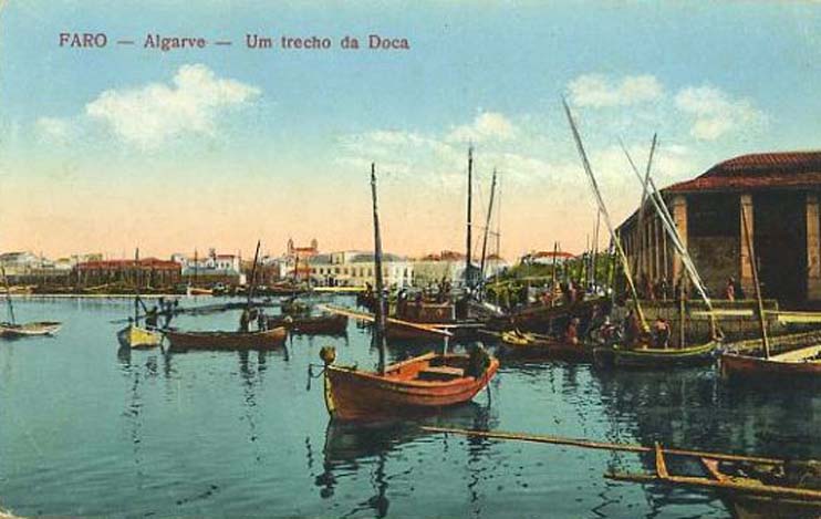 23Lis_0632.jpg -     Lote:    632                   Descrição:         Faro &mdash; Algarve &mdash; Um trecho da Doca. Postal ilustrado colorido, edição Serafim. Novo.        PI       Valor Base:     &euro; 5,00     Valor Venda:     Retirado     