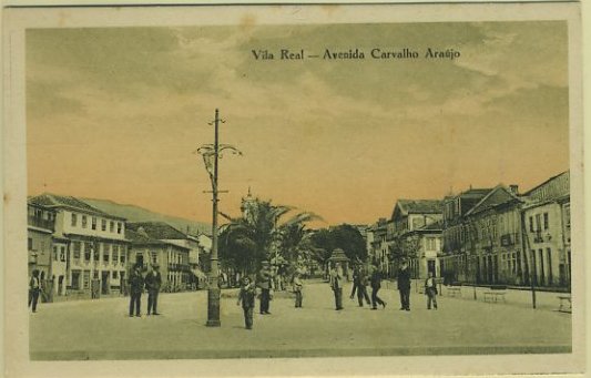 23Lis_0652.jpg -     Lote:    652                   Descrição:         Vila Real &mdash; Avenida Carvalho Araújo. Edição da Ourivesaria Soares. Novo.        PI       Valor Base:     &euro; 7,00     Valor Venda:     Retirado     