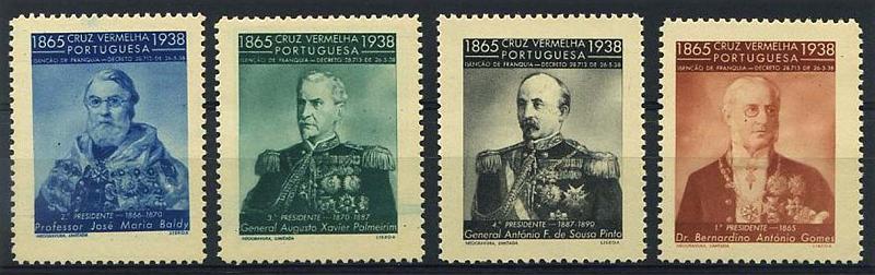 23Lis_0746.jpg -     Lote:    746                   Descrição:         Vinhetas. 1939 &mdash; Cruz Vermelha Portuguesa. Presidentes. Eládio dos Santos 105/107. Série completa.        **       Valor Base:     &euro; 5,00     Valor Venda:     Retirado     