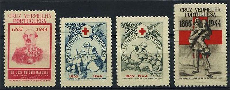 23Lis_0752.jpg -     Lote:    752                   Descrição:         Vinhetas. 1945 &mdash; Cruz Vermelha Portuguesa. Desenhos diversos. Eládio dos Santos 129/132. Série completa.        ***       Valor Base:     &euro; 5,00     Valor Venda:     &euro; 5,00     