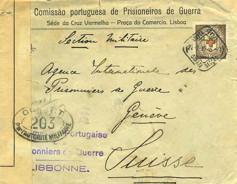23Lis_0886.jpg -     Lote:    886            Correio Militar       Descrição:         1916 &mdash; Porte franco. Cruz Vermelha Portuguesa. Tipo de 1890 com sobrecarga "COMISSÃO PORTUGUESA DE PRISIONEIROS DE GUERRA", manuscrito Section Militaire Sobrescrito circulado registado isento de porte, de Lisboa (21.07.17) para a Suiça (21.08.17) com selo rosa e preto CE CVP2. Censurada em França. Carimbo a violeta da Comissão. MB e MR.         Carta       Valor Base:     &euro; 500,00     Valor Venda:     Retirado     