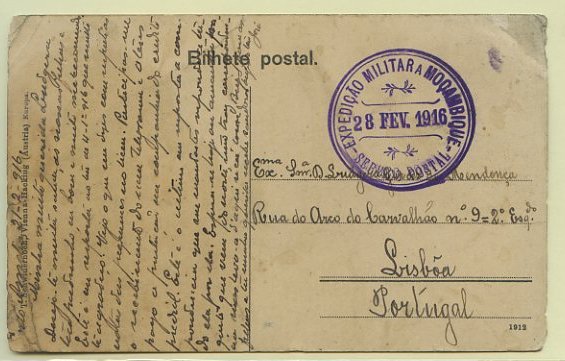23Lis_0931.jpg -     Lote:    931            Correio Militar       Descrição:         1.ª Guerra Mundial. Expedição a Moçambique. Postal ilustrado (Vila do Ibo &mdash; Largo de D. Manuel) circulado isento de franquia de Porto Amélia (21.02.16) para Lisboa. Carimbo batido a violeta "EXPEDIÇÃO MILITAR A MOÇAMBIQUE / 30 JAN. 1916 / SERVIÇO POSTAL".        PI       Valor Base:     &euro; 20,00     Valor Venda:     &euro; 20,00     
