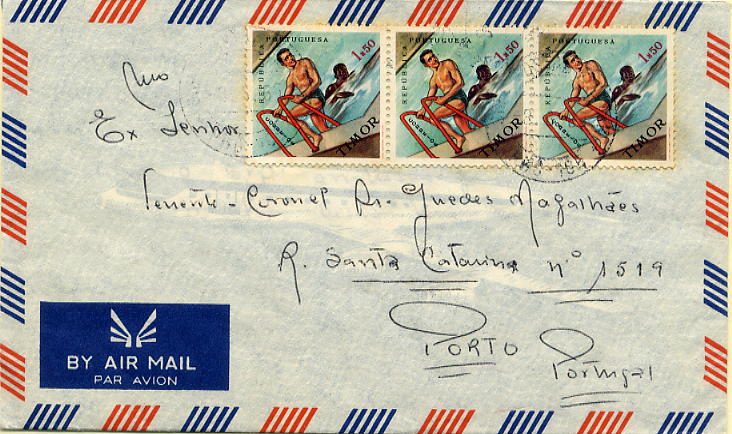 23Lis_0987.jpg -     Lote:    987            Correio Militar       Descrição:         Guerra Colonial * Timor. Sobrescrito circulado do PMC-105 em Baucau (08.06.65) para o Porto com tira de 3 selos de 1$50 tipo Modalidades Desportivas. Marca de dia batida a preto do PMC-105 (Barreiros Ti-2).        Carta       Valor Base:     &euro; 20,00     Valor Venda:     Retirado     