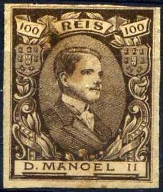 23Lis_1013.jpg -     Lote:    1013            Portugal       Descrição:         1908/09 &mdash; D. Manuel II. Tipo não aprovado. Prova não denteada, cor castanha em papel liso para selo de 100 reis. B e MR.        PRV       Valor Base:     &euro; 100,00     Valor Venda:     Retirado     