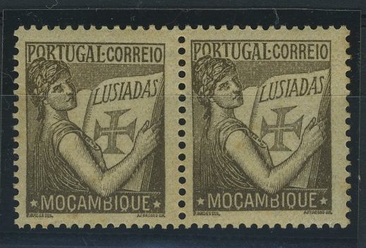 23Lis_1113.jpg -     Lote:    1113            Moçambique       Descrição:         1933 &mdash; Lusíadas. CE271, 5C. par de provas sem impressão da taxa.        PRV       Valor Base:     &euro; 10,00     Valor Venda:     &euro; 18,00     