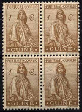 23Lis_1185.jpg -     Lote:    1185            Guiné       Descrição:         1933 &mdash; Ceres. Novo tipo. CE204, 1C bistre. Quadra com um dos selos (4.º selo) com a taxa completamente deslocada. MB e MR.        ***       Valor Base:     &euro; 30,00     Valor Venda:     &euro; 30,00     