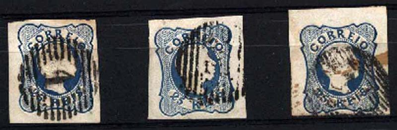 23Lis_1258.jpg -     Lote:    1258            Portugal       Descrição:         1856//58 &mdash; D. Pedro V, cabelos anelados. CE11, 25 reis azul. Tipo linhas simples. Lote de 3 selos, todos com boas margens. Valor de catálogo &euro; 286,20. Lote a ver.        O       Valor Base:     &euro; 24,00     Valor Venda:     &euro; 24,00     